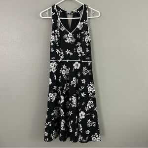 Ann Taylor LOFT Black White Hibiscus Floral Y2K Fit & Flare Midi Halter Dress 0